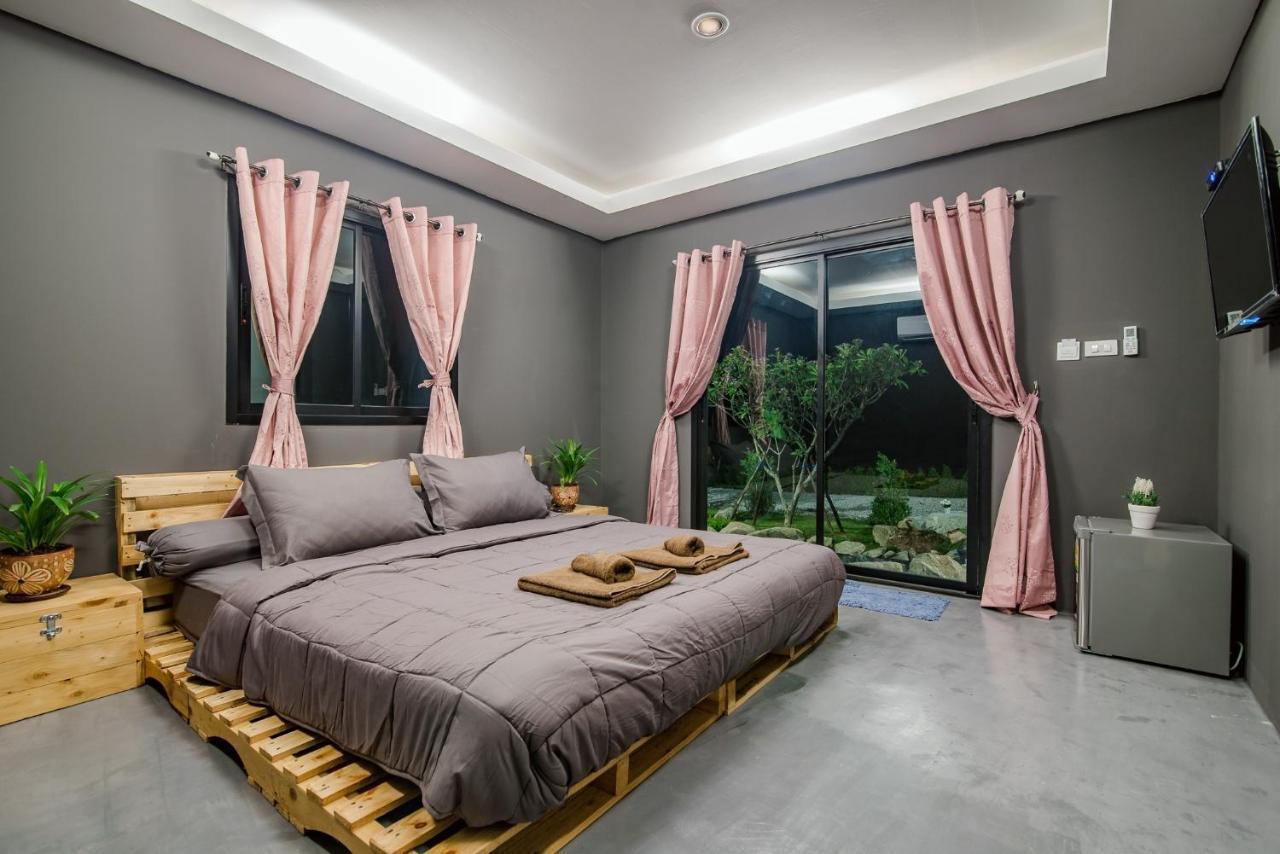 Hua Hin Lae I Aoon Hotel Buitenkant foto